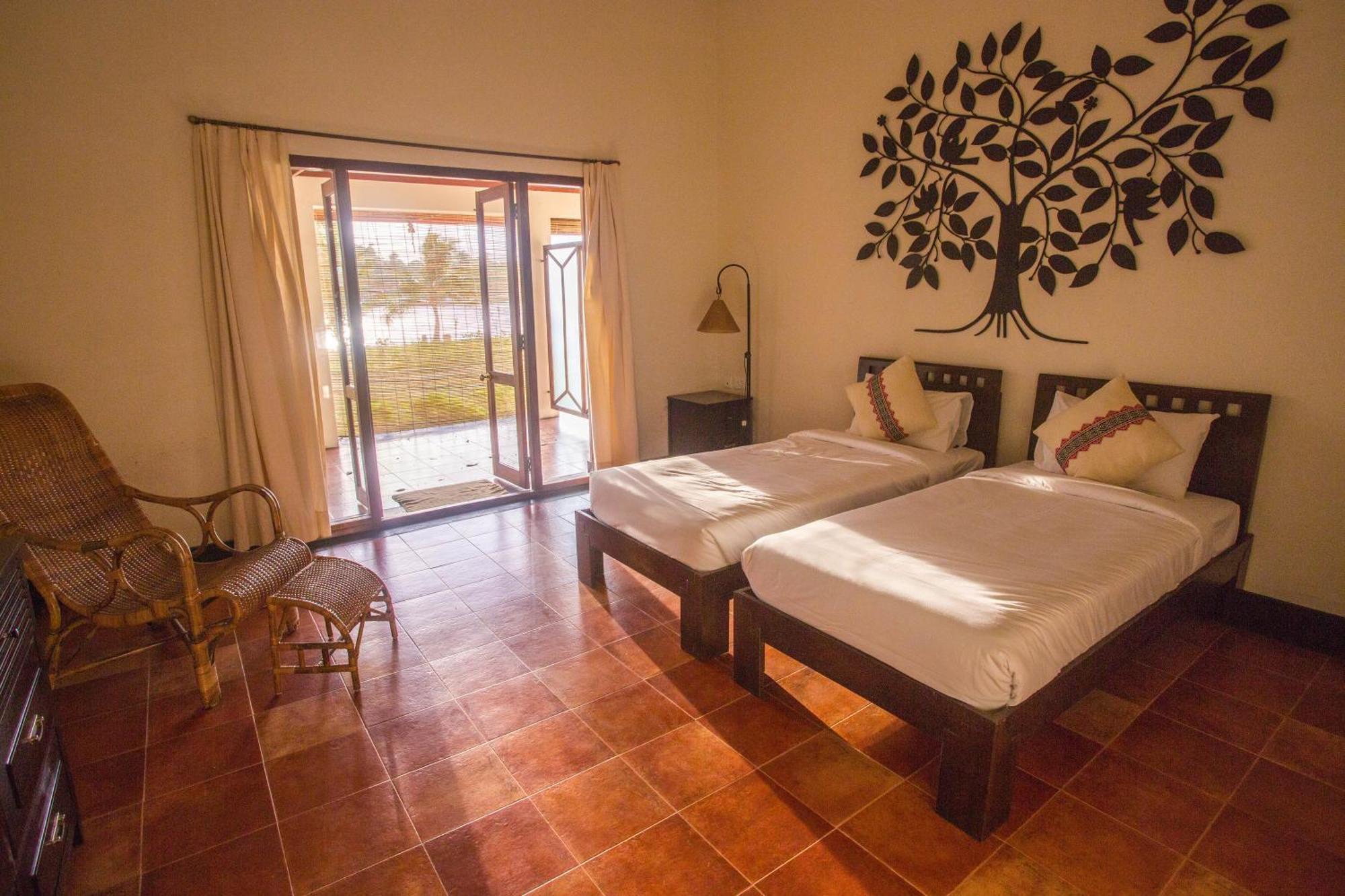 Baymaas Lake House Kochi Dış mekan fotoğraf