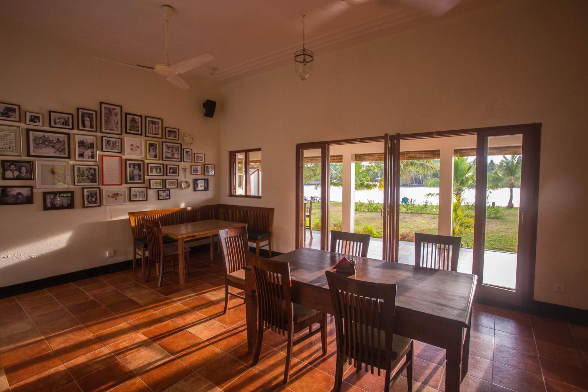 Baymaas Lake House Kochi Dış mekan fotoğraf